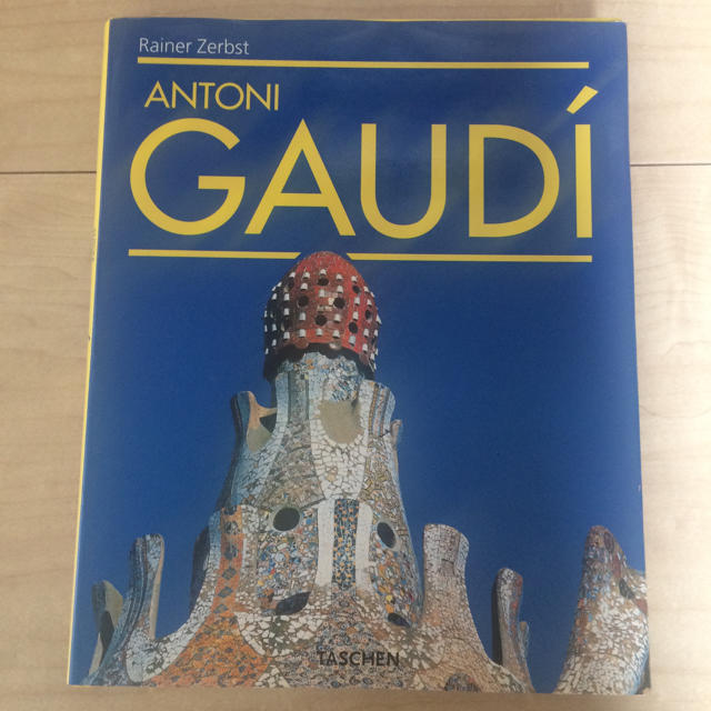 ANTONIO GAUDI エンタメ/ホビーの本(洋書)の商品写真