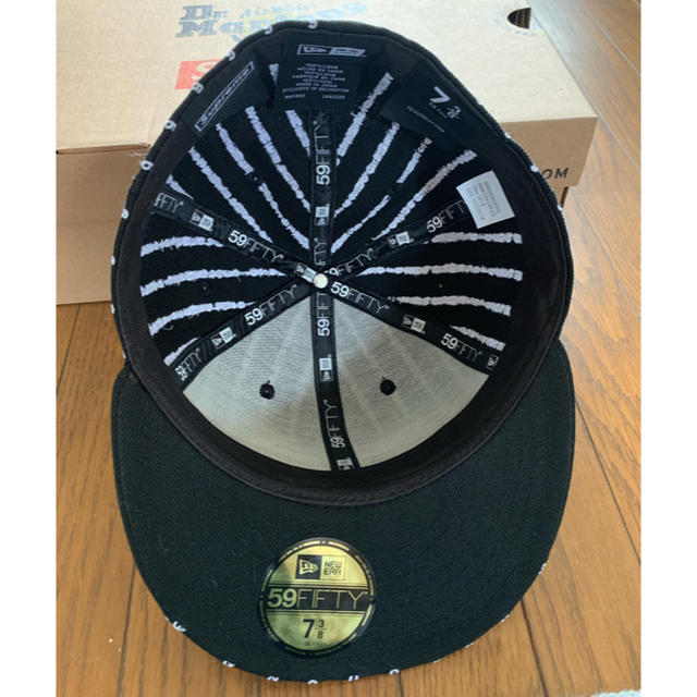 SUPREME×New Era Text Stripe New Era cap 1