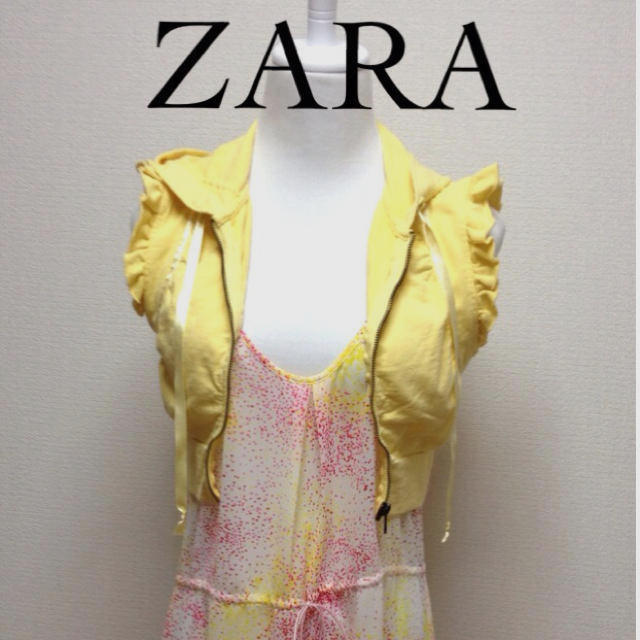 ZARA(ザラ)の値下げ‼ショート丈パーカー レディースのトップス(パーカー)の商品写真