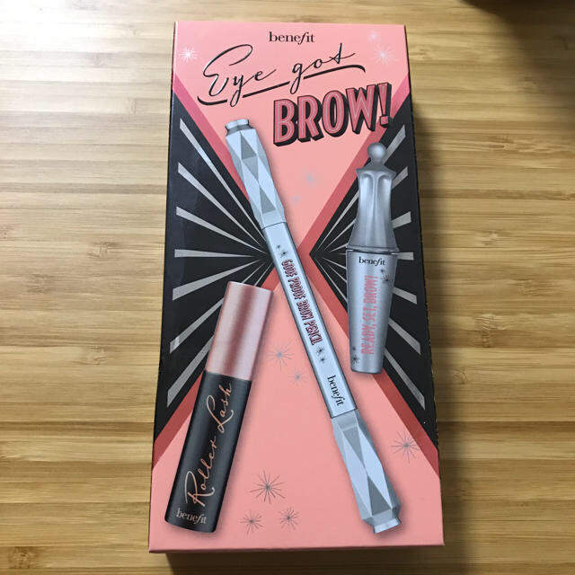 Benefit(ベネフィット)の【箱入り新品】ベネフィット●Eye got BLOW! コスメ/美容のキット/セット(コフレ/メイクアップセット)の商品写真