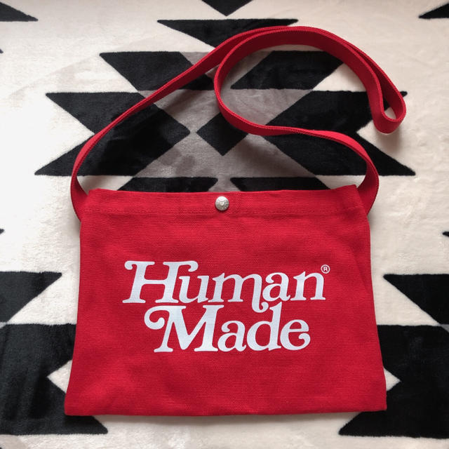 GDC(ジーディーシー)のHUMAN MADE × Girls Don’t Cry サコッシュ メンズのバッグ(ショルダーバッグ)の商品写真