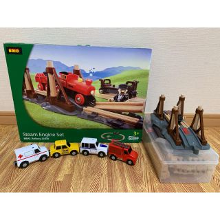 ブリオ(BRIO)のBRIO Steam Engine Setとミニカー4点(電車のおもちゃ/車)