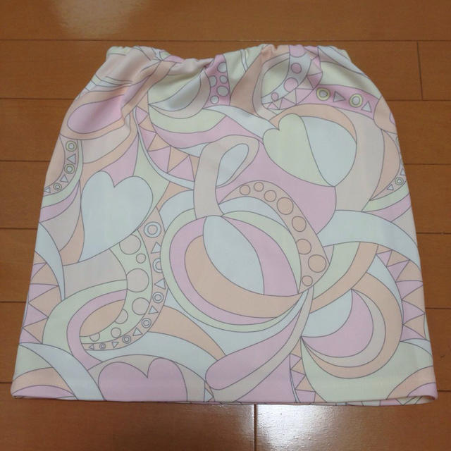 DaTuRa(ダチュラ)のダチュラ❤️マーブルスカート レディースのスカート(ミニスカート)の商品写真