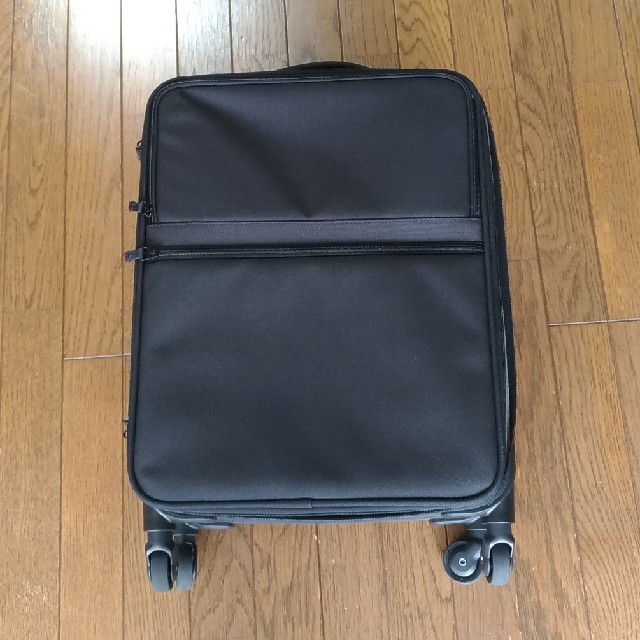 MUJI (無印良品)(ムジルシリョウヒン)の無印良品・ソフトキャリーＳ・黒 レディースのバッグ(スーツケース/キャリーバッグ)の商品写真