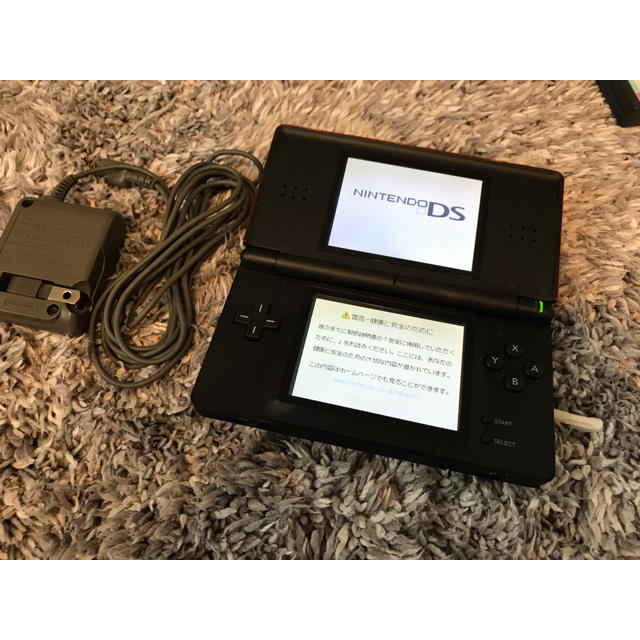 ニンテンドーDS(ニンテンドーDS)のDS lite  本体 コード エンタメ/ホビーのゲームソフト/ゲーム機本体(携帯用ゲーム機本体)の商品写真