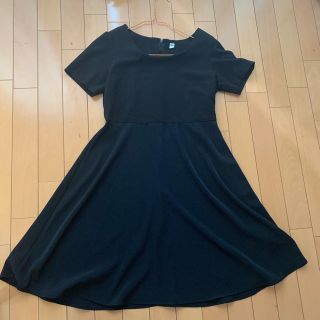 ユニクロ(UNIQLO)のユニクロ ワンピース ブラック(ひざ丈ワンピース)