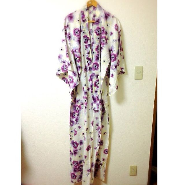 ②仕立て浴衣🎀紫花 レディースの水着/浴衣(浴衣)の商品写真