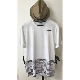 ナイキ(NIKE)のNOA-珠様専用 NIKE 切替迷彩Tシャツ『新品』(Tシャツ/カットソー(半袖/袖なし))