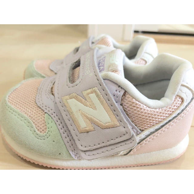 New Balance(ニューバランス)のニューバランス 13cm キッズ/ベビー/マタニティのベビー靴/シューズ(~14cm)(スニーカー)の商品写真