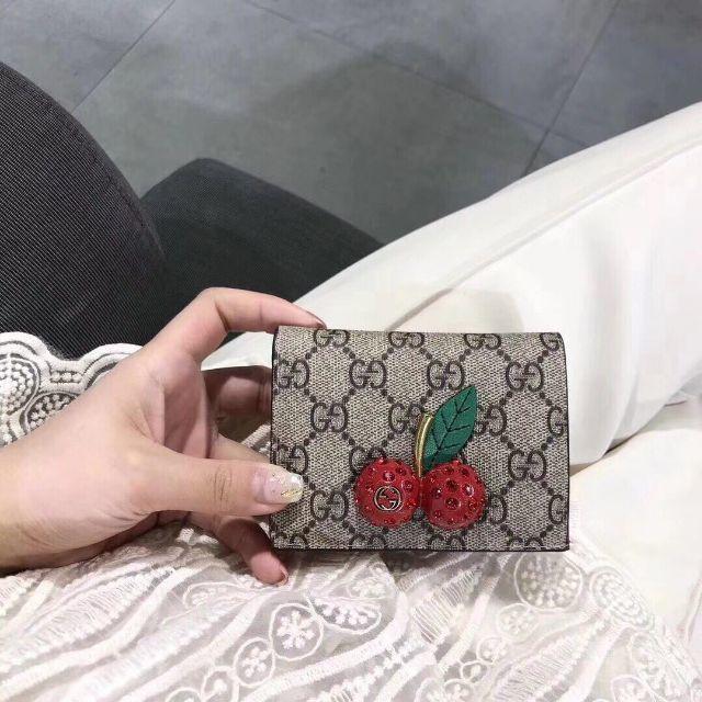 Gucci - GUCCICのチェリーミ二財布の通販 by yhn11's shop｜グッチならラクマ