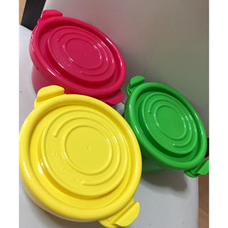 ルクルーゼ(LE CREUSET)のルクルーゼ 非売品 フードコンテナ 3色セット 日本製(容器)