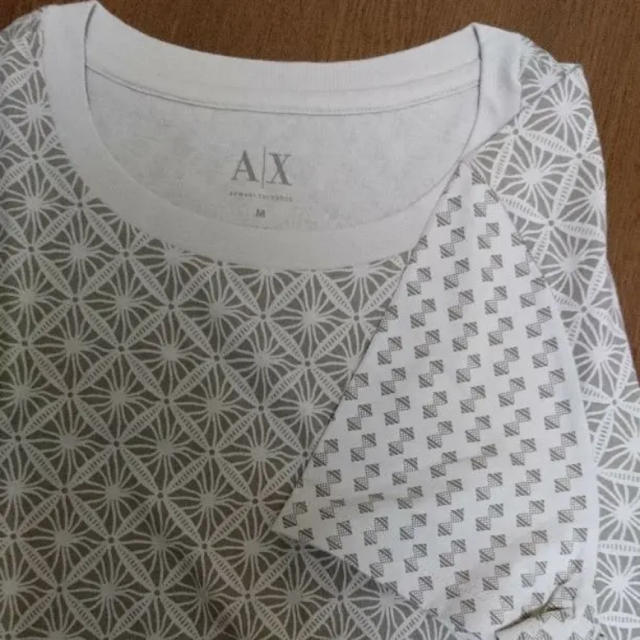 Armani(アルマーニ)のナイト財団様 専用【アルマーニ】Tシャツ M レディースのトップス(Tシャツ(半袖/袖なし))の商品写真