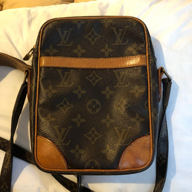 LOUIS VUITTON - LOUIS VUITTON ショルダーバッグの通販 by Toni's shop｜ルイヴィトンならラクマ