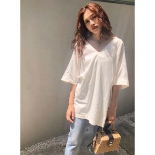 マウジー(moussy)のmoussy LINEN BLEND V NECK トップス(カットソー(半袖/袖なし))