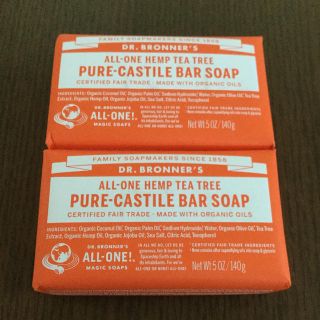 ドクターブロナー(Dr.Bronner)の2個セット Dr. ブロナー社製 マジックソープバー ティートゥリー(ボディソープ/石鹸)