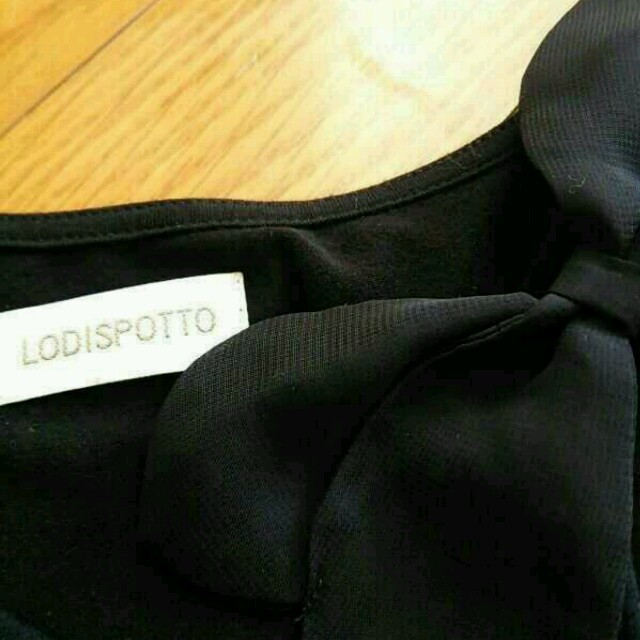 LODISPOTTO(ロディスポット)のロディスポット★裾レーストップス レディースのトップス(タンクトップ)の商品写真