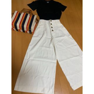 ザラ(ZARA)のzara  ワイドパンツ ハイウエスト ホワイト(カジュアルパンツ)