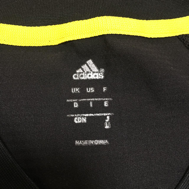 adidas(アディダス)のアディダス Tシャツ メンズのトップス(Tシャツ/カットソー(半袖/袖なし))の商品写真