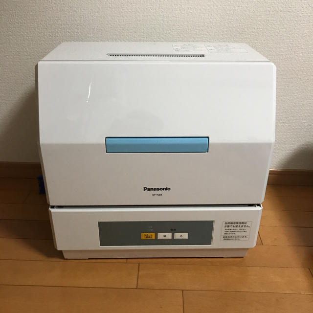 Panasonic(パナソニック)のPanasonic 食洗機 NP-TCB4 スマホ/家電/カメラの生活家電(食器洗い機/乾燥機)の商品写真