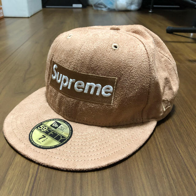 supreme new era 7 1/2 Tシャツセット帽子