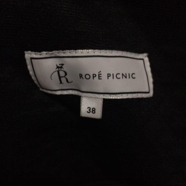 Rope' Picnic(ロペピクニック)のRope picnic 黒ブルゾン レディースのジャケット/アウター(ブルゾン)の商品写真
