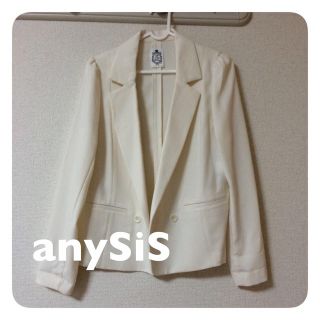 エニィスィス(anySiS)の白ジャケット (その他)