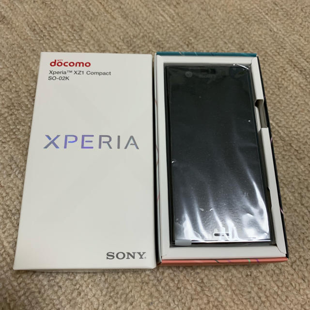 simフリー Xperia XZ1 Compact SO-02K  ブラック状態