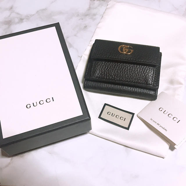 Gucci - グッチ三つ折り財布の通販 by naapu｜グッチならラクマ