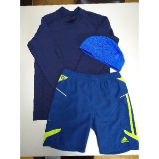 アディダス(adidas)の【キッズ男の子】水着3点セット(水着)