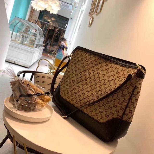 Gucci - GUCCI トートバッグの通販 by おきなわはな's shop｜グッチならラクマ