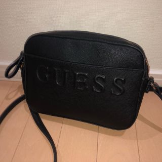 ゲス(GUESS)の1時間タイムセール！！ GUESS ショルダーバッグ 黒 ブラック (ショルダーバッグ)