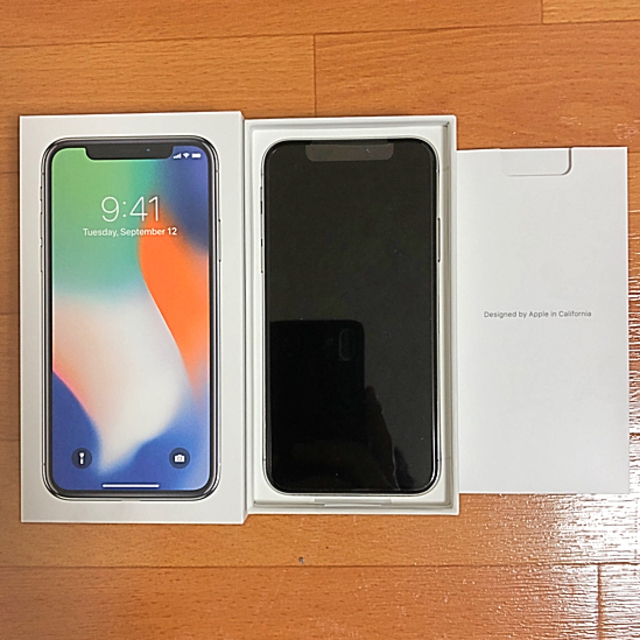 iphoneX 64GB シルバー SIMフリー DOCOMO版スマートフォン本体