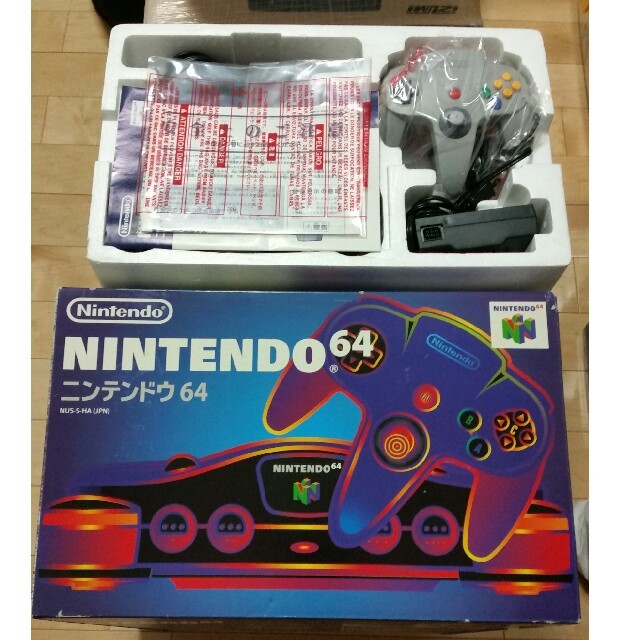 NINTENDO 64(ニンテンドウ64)のニンテンドー 64 本体
Nintendo 64
NUS-S-HA エンタメ/ホビーのゲームソフト/ゲーム機本体(家庭用ゲーム機本体)の商品写真