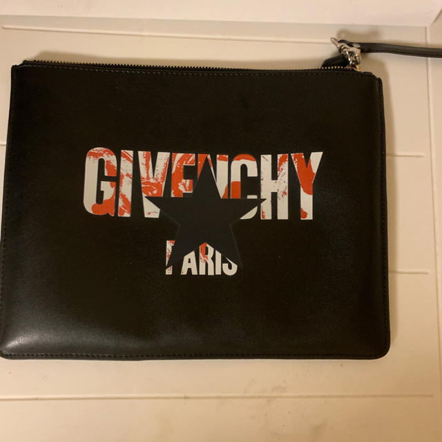 GIVENCHY(ジバンシィ)のGIVENCHY クラッチバッグ メンズのバッグ(セカンドバッグ/クラッチバッグ)の商品写真