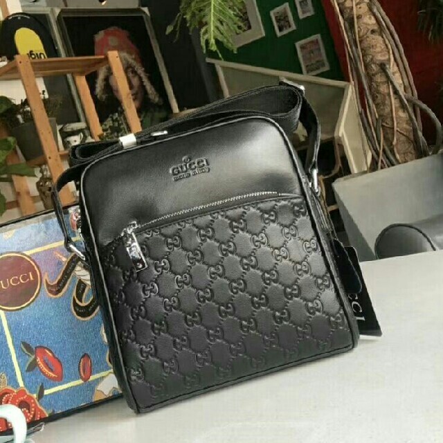 ビクトリノックス バッグ 激安メンズ 、 Gucci - Gucciショルダーバッグの通販 by lofpu's shop｜グッチならラクマ