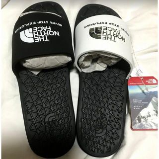 ザノースフェイス(THE NORTH FACE)の【新品・日本未入荷】ノースフェイス  APEX SLIDE サンダル　黒白(サンダル)