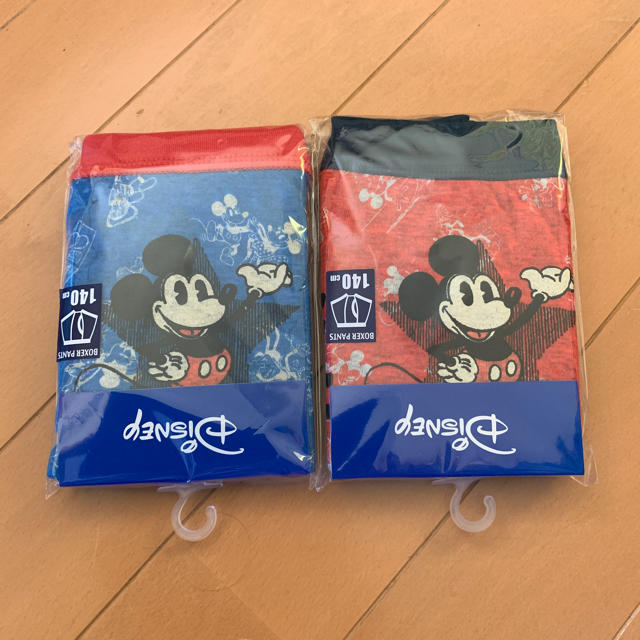 ampersand(アンパサンド)の mickeyボクサーパンツ140ampersand赤青 キッズ/ベビー/マタニティのキッズ服男の子用(90cm~)(下着)の商品写真