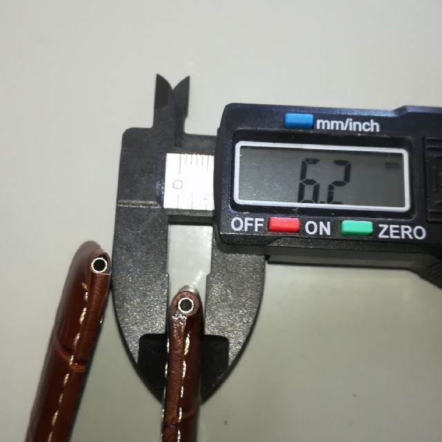 OFFICINE PANERAI(オフィチーネパネライ)の腕時計バンド レザーベルト　24mm ブラウン　クロコ型押 メンズの時計(レザーベルト)の商品写真