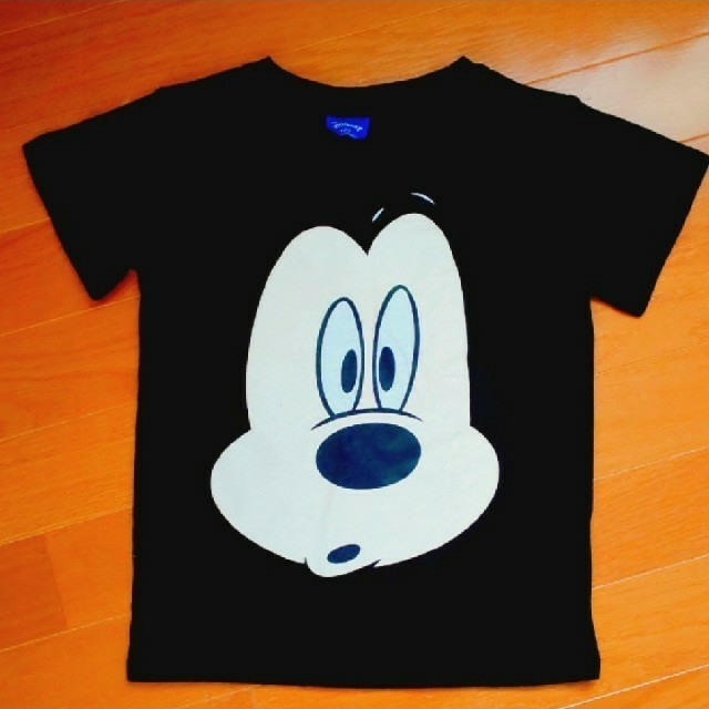 Disney(ディズニー)のゆんママ様専用ミッキーTシャツ130キャップセット キッズ/ベビー/マタニティのキッズ服男の子用(90cm~)(Tシャツ/カットソー)の商品写真