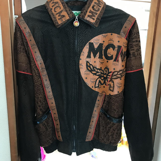 MCM リメイクジャケット