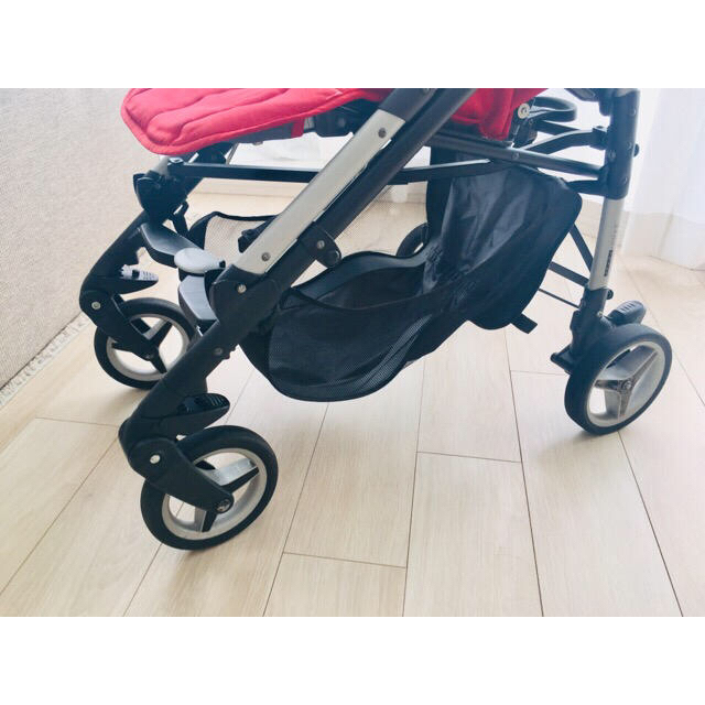 Peg-Perego(ペグペレーゴ)のベビーカー  peg-perego si (ブルームレッド) キッズ/ベビー/マタニティの外出/移動用品(ベビーカー/バギー)の商品写真