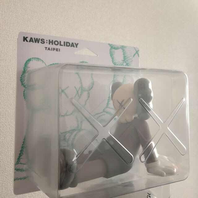 今季ブランド KAWS:HOLIDAY Limited 7” (Brown) その他