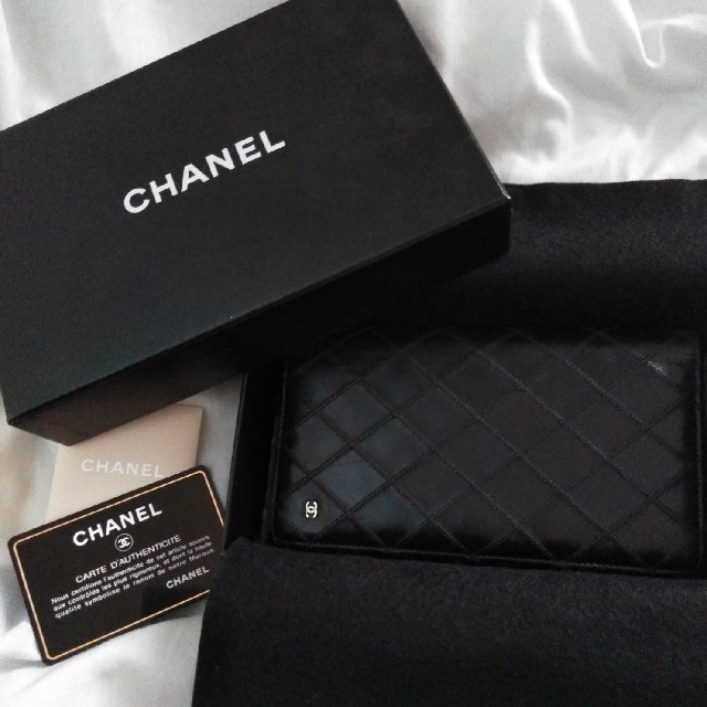 エルメス ベルト コピー 代引き suica / CHANEL - CHANELキルティング長財布　希少の通販 by ララちゃん's shop｜シャネルならラクマ