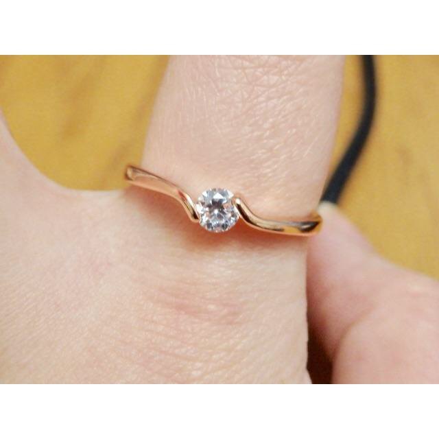 即購入OK●高品質＊czダイヤモンドのシンプル一粒ピンクゴールドカラーリング レディースのアクセサリー(リング(指輪))の商品写真