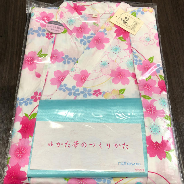 motherways(マザウェイズ)のマザウェイズ 女の子 浴衣 110 新品未使用 キッズ/ベビー/マタニティのキッズ服女の子用(90cm~)(甚平/浴衣)の商品写真