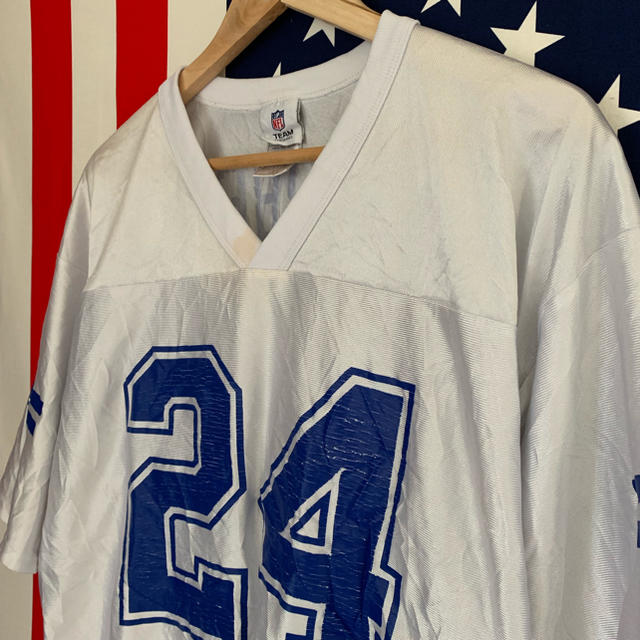 USA古着 NFL ユニフォーム BARBER #24 L スポーツ/アウトドアのスポーツ/アウトドア その他(アメリカンフットボール)の商品写真