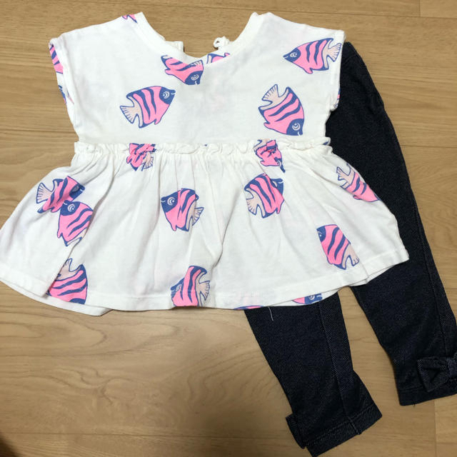 babyGAP(ベビーギャップ)のbaby GAP さかな  Tシャツ キッズ/ベビー/マタニティのベビー服(~85cm)(Ｔシャツ)の商品写真