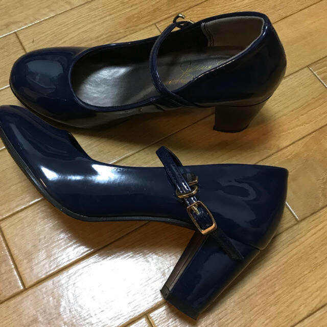 パンプス 青 ブルー 23.5cm ヒール7cm 中古 レディースの靴/シューズ(ハイヒール/パンプス)の商品写真