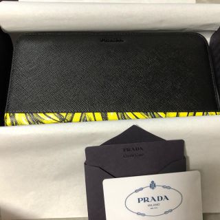 プラダ(PRADA)のPRADA 新作 長財布(長財布)