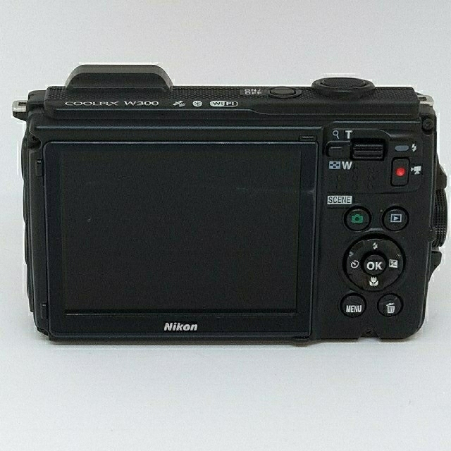 Nikon(ニコン)のCOOLPIX W300 Nicon スマホ/家電/カメラのカメラ(コンパクトデジタルカメラ)の商品写真